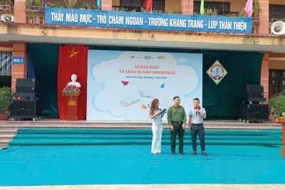 Tuyên truyền chủ đề Nguy cơ và an toàn trên không gian mạng trường Tiểu học Nhân Nghĩa